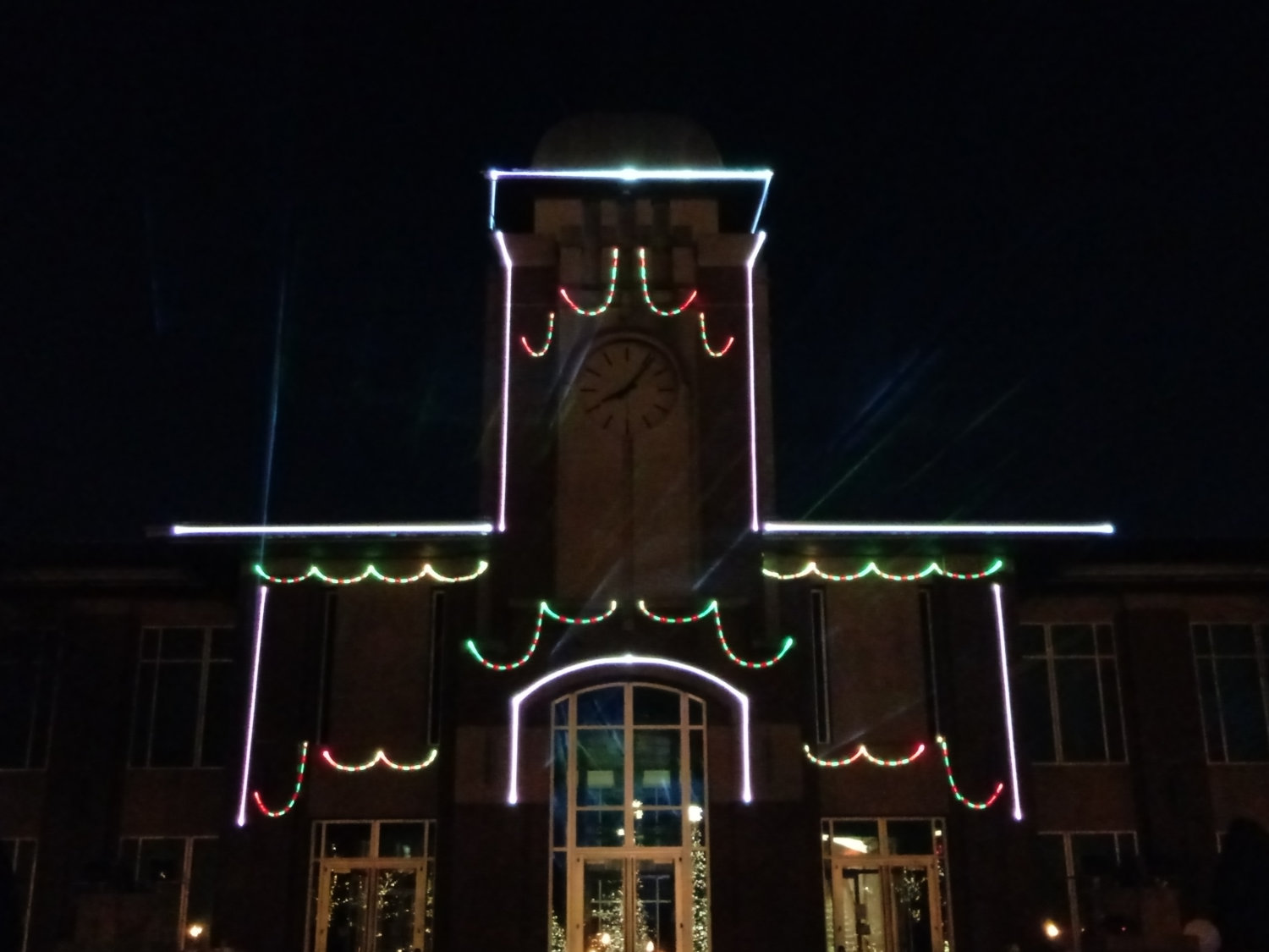 Keller, TX – “Holly Days”